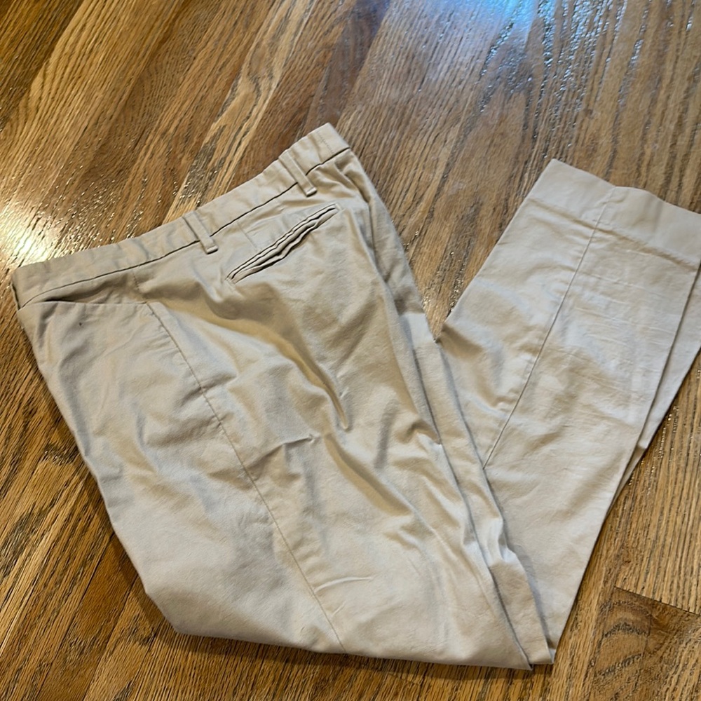 Khaki ankle length trouser